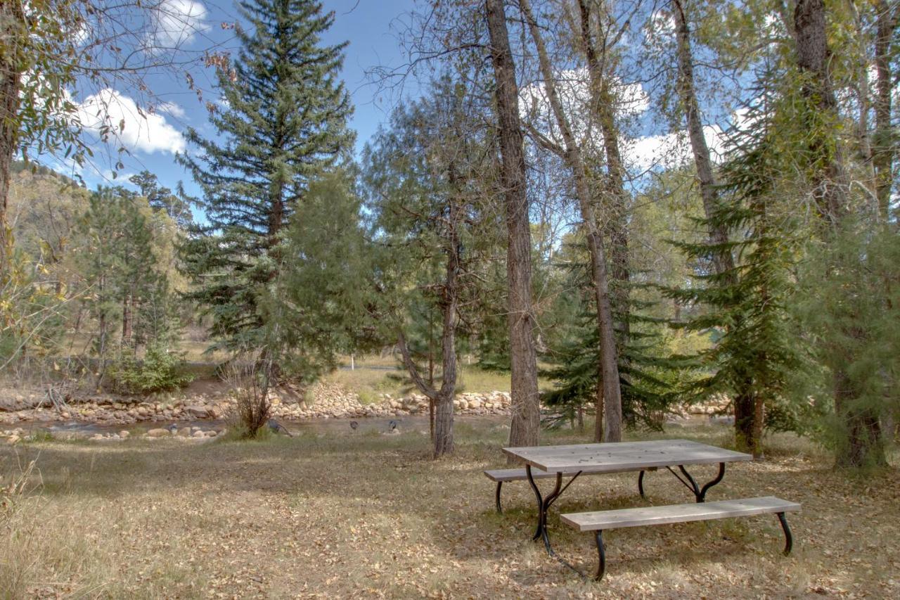 On Fall River - Permit #3193 Holiday home *