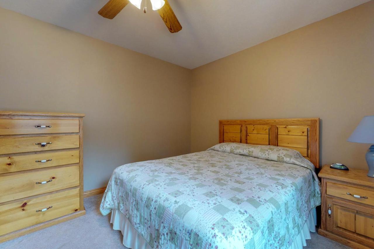 On Fall River - Permit #3193 Holiday home