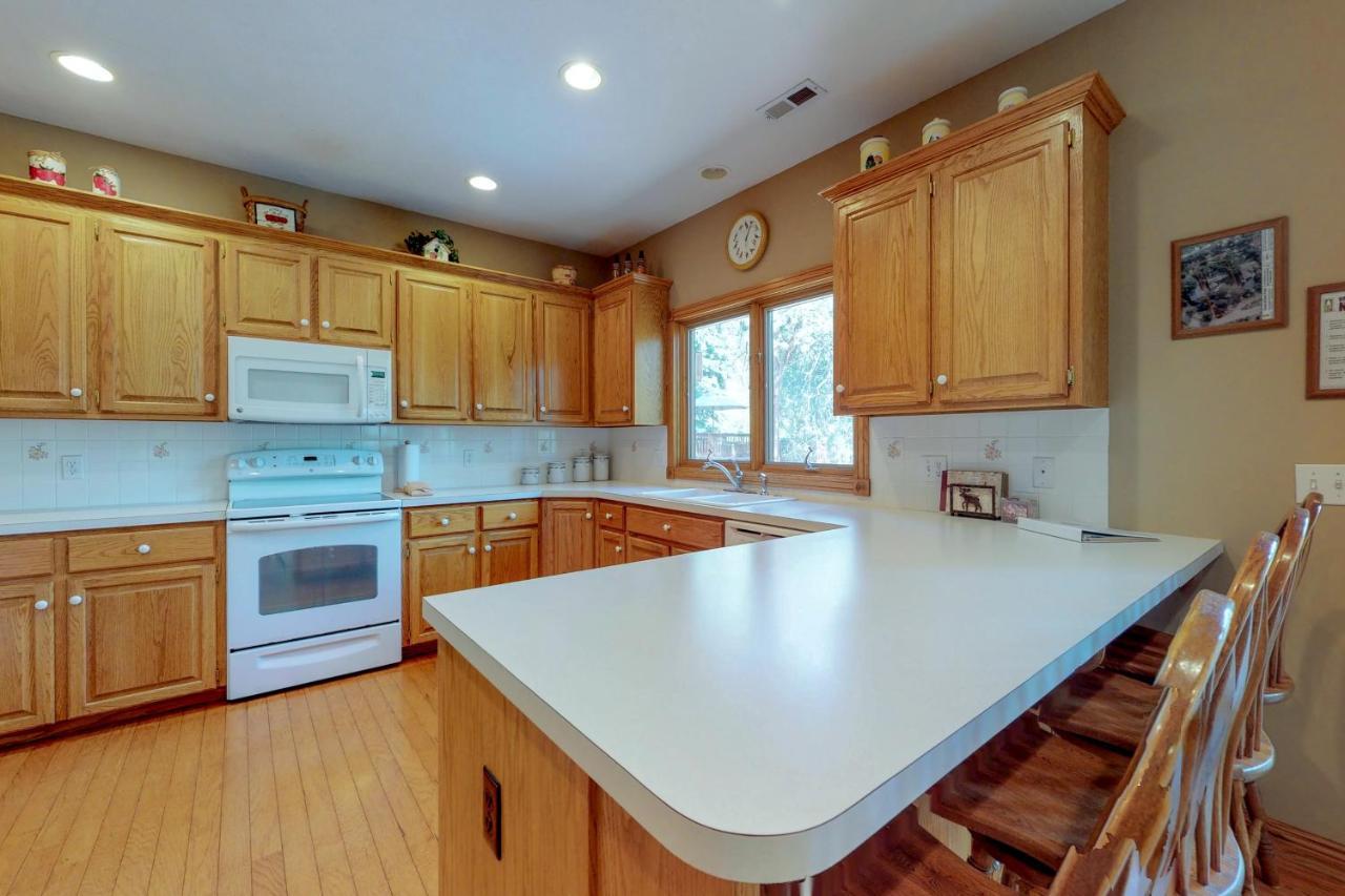 On Fall River - Permit #3193 Holiday home *